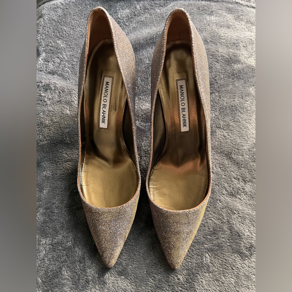 Manolo Blahnik Gold Heels